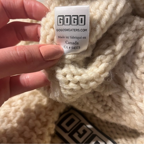 GOGO Hand Knit 100% Wool one size Made in Canada - Picture 9 of 16